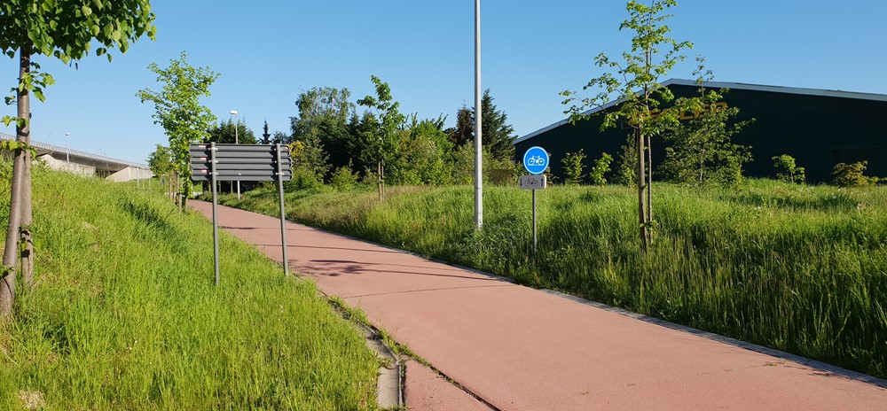 1205 Aanleg van een fietsbrug over de N21 in Steenokkerzeel_1