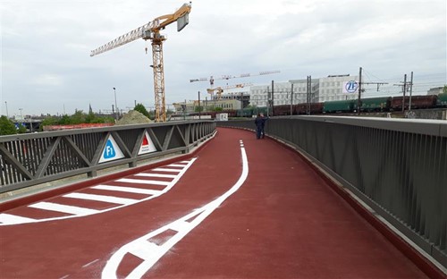 Fietsostrade Antwerpen-Mechelen: bouw fietsbrug R10
